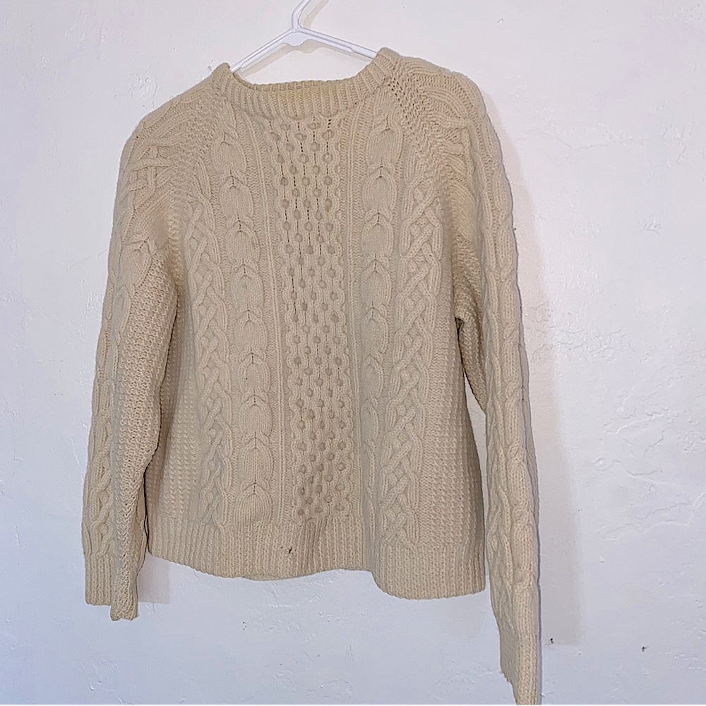 Gap of Dunloe Thick 100% Wool Cable Knit Sweater Vintage Purple Heather Handmade